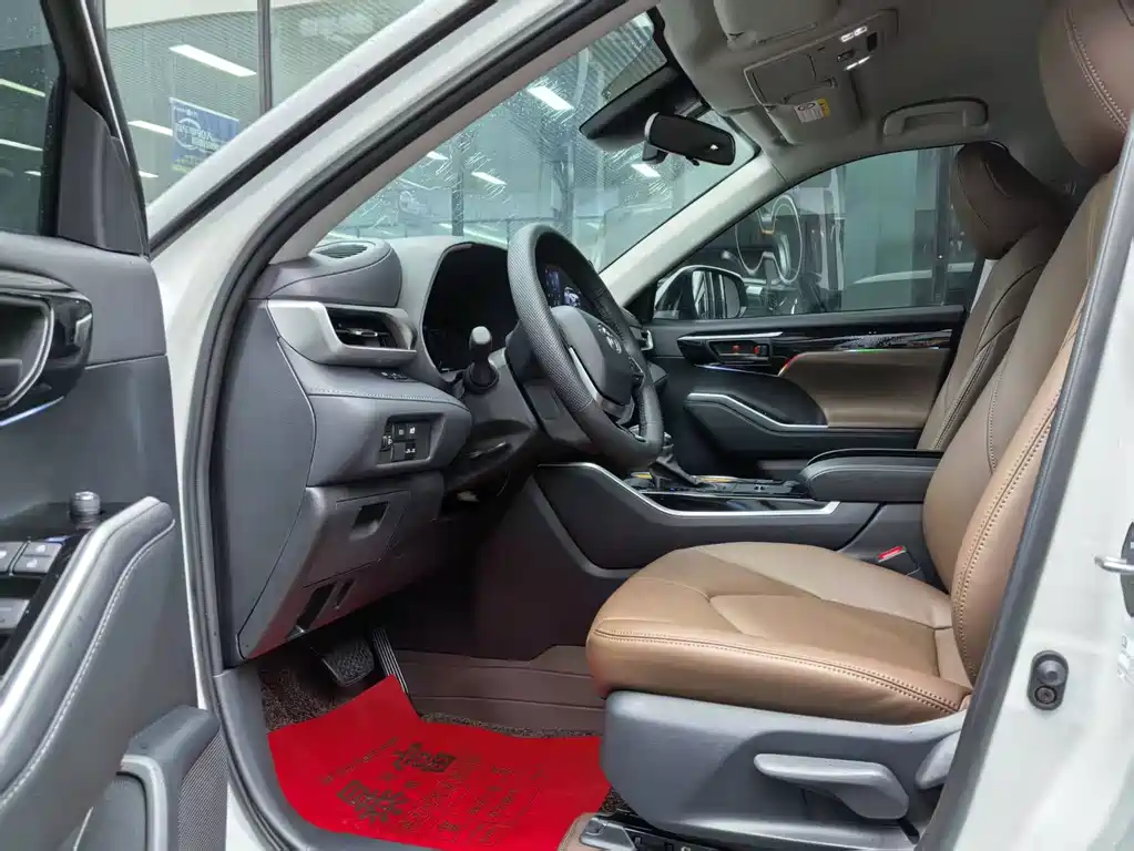 Toyota Toyota Highlander 2024 2.5L Intelligent Electric Hybrid Two-Wheel Drive Elite Edition 5-Seat 2025 - thumbnail 4