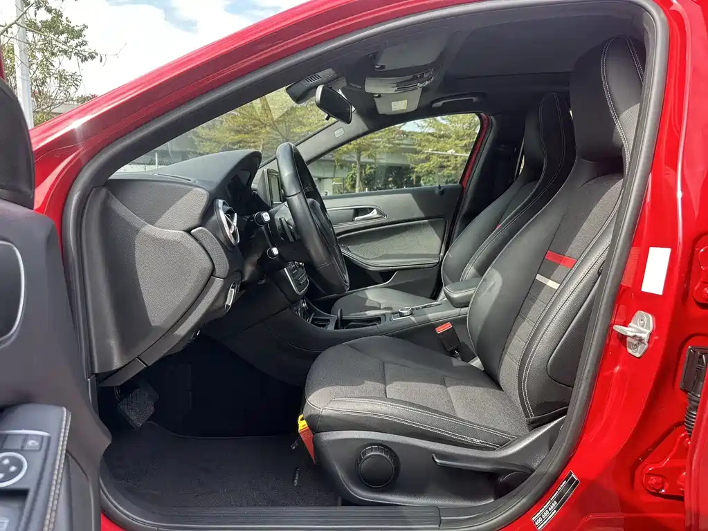 Mercedes-Benz Mercedes-Benz A-Class (Imported) 2013 A 180 Style Edition 2014 - thumbnail 6