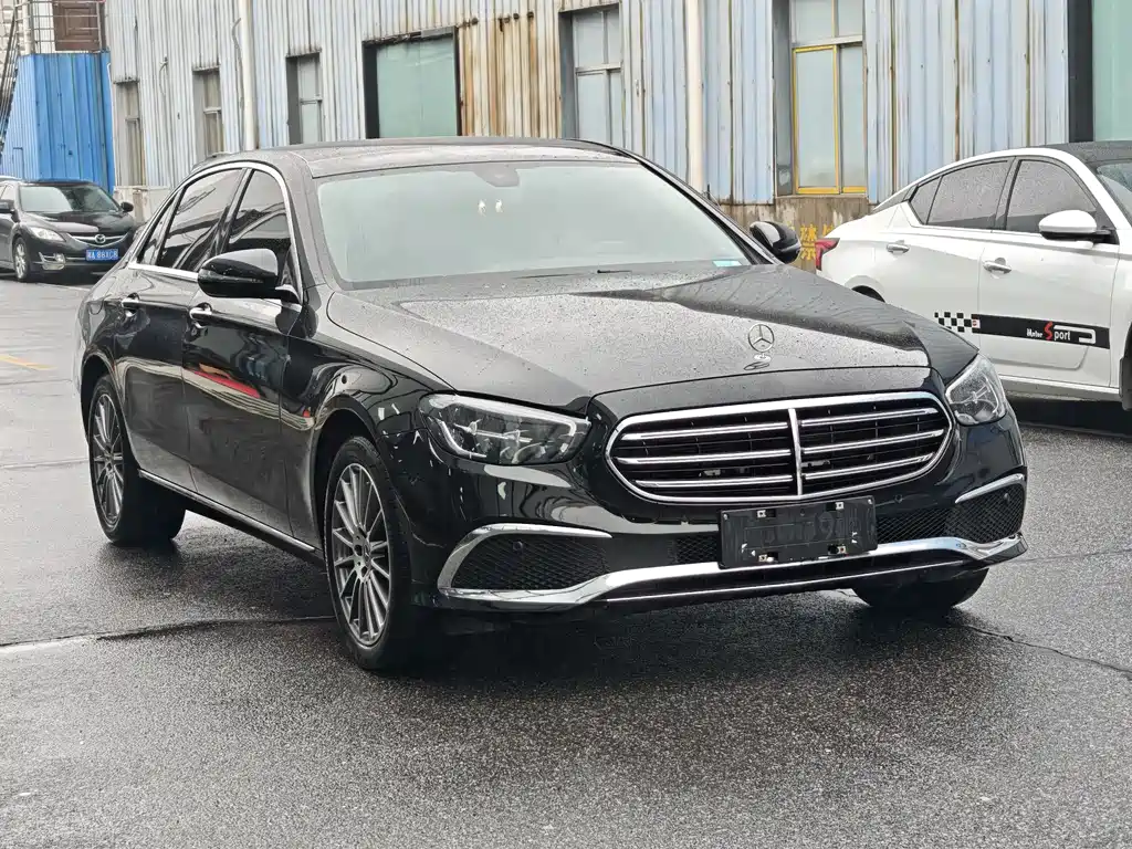 Mercedes-Benz Mercedes-Benz E-Class 2023 E 260 L 2023 - thumbnail 2