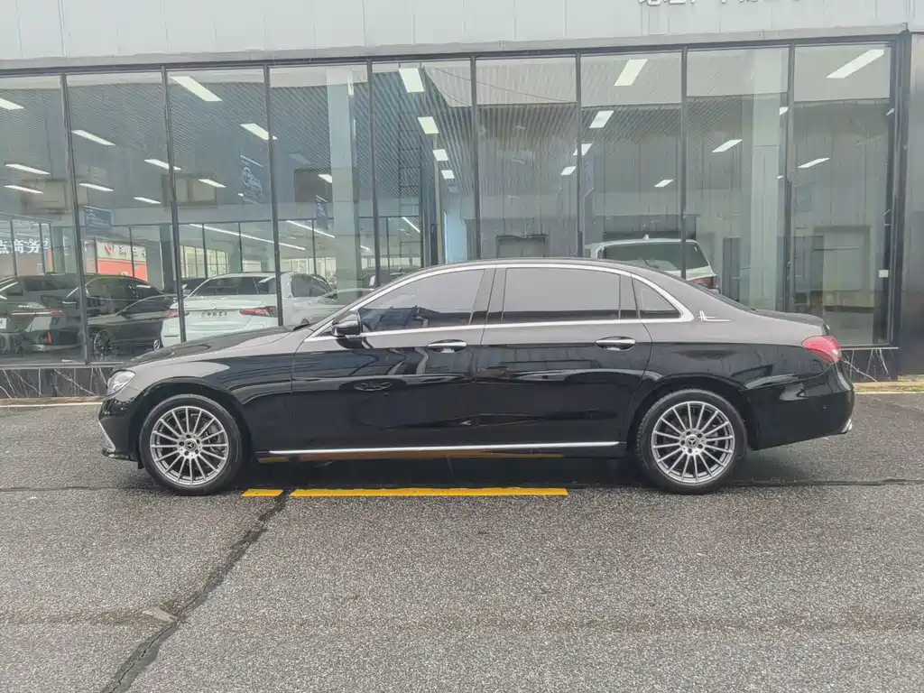Mercedes-Benz Mercedes-Benz E-Class 2023 E 260 L 2023 - thumbnail 11