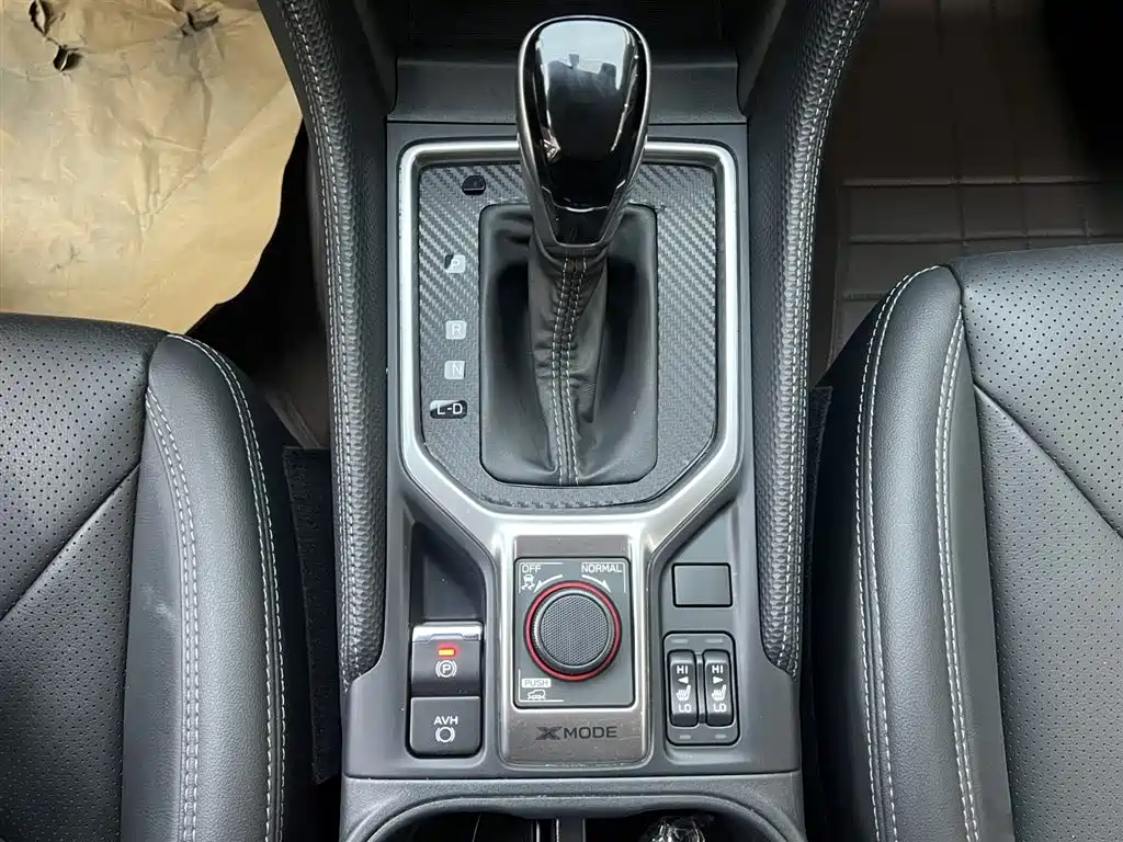 Subaru Subaru Forester 2022 2.0i AWD Premium EyeSight 2022 - thumbnail 11