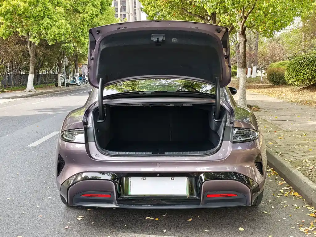 Xiaomi Auto Xiaomi SU7 2024 Rear-Wheel Drive Long Range Intelligent Driving Version 2025 - thumbnail 16