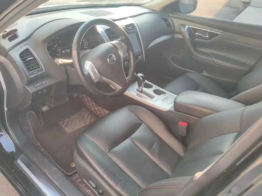 Nissan Nissan Teana 2016 Model Year Facelift 2.0L XL Comfort Edition 2017 - thumbnail 3