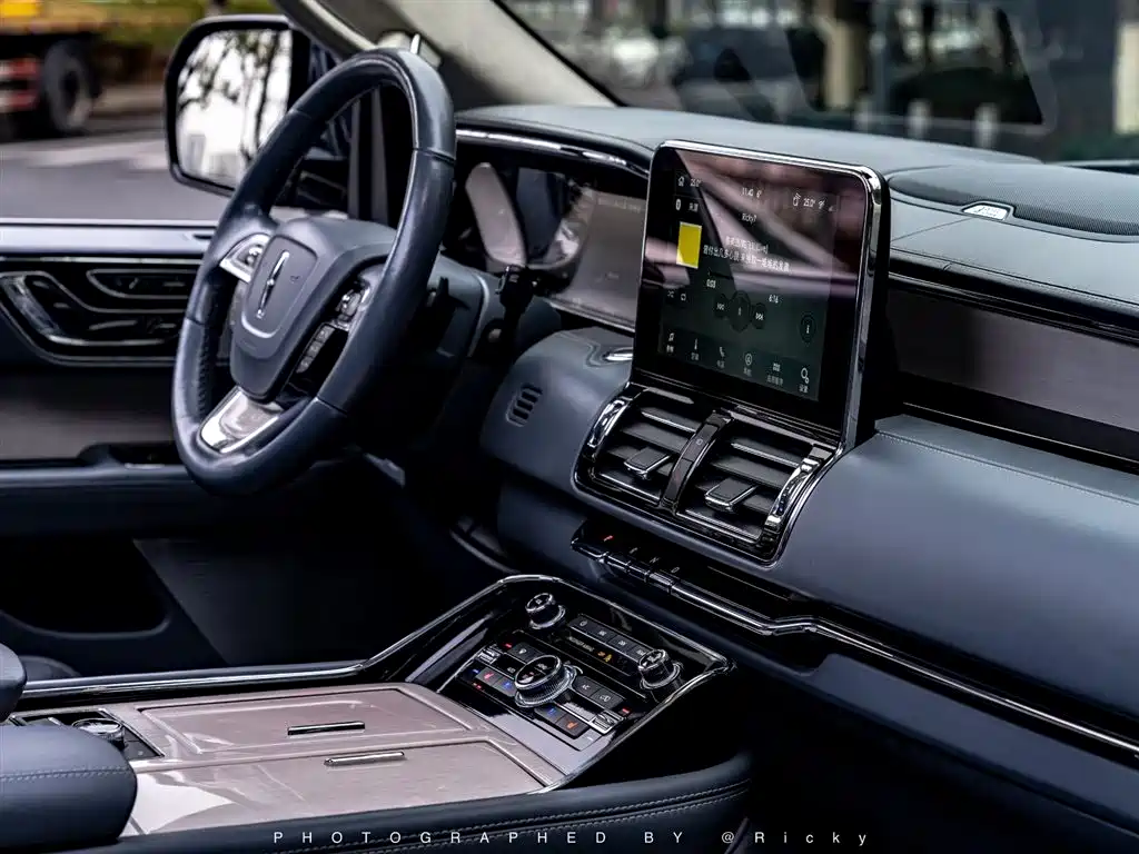 Lincoln Lincoln Navigator 2020 3.5T Presidential Series 2020 - thumbnail 16