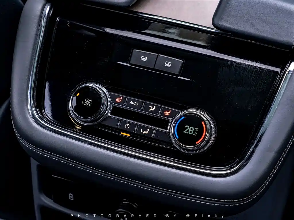 Lincoln Lincoln Navigator 2020 3.5T Presidential Series 2020 - thumbnail 2