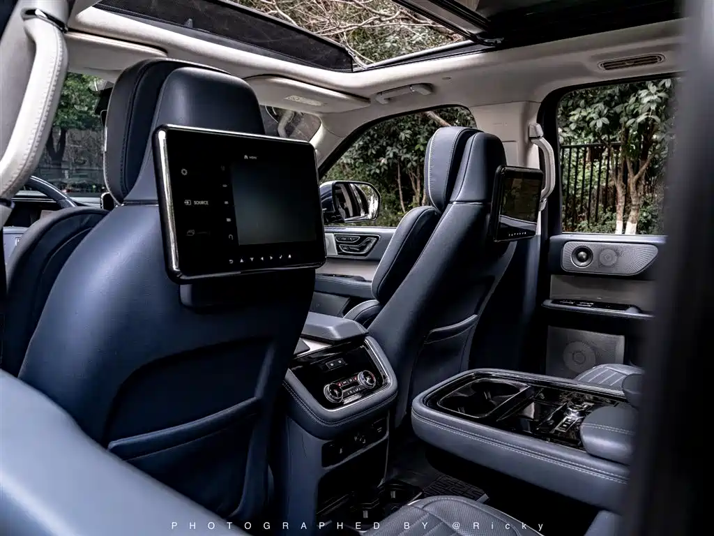 Lincoln Lincoln Navigator 2020 3.5T Presidential Series 2020 - thumbnail 3