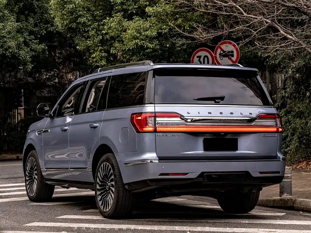 Lincoln Lincoln Navigator 2020 3.5T Presidential Series 2020 - thumbnail 10