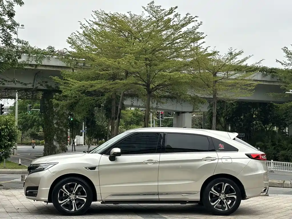 Honda Honda UR-V 2017 370TURBO AWD Luxury Edition China V 2018 - thumbnail 3