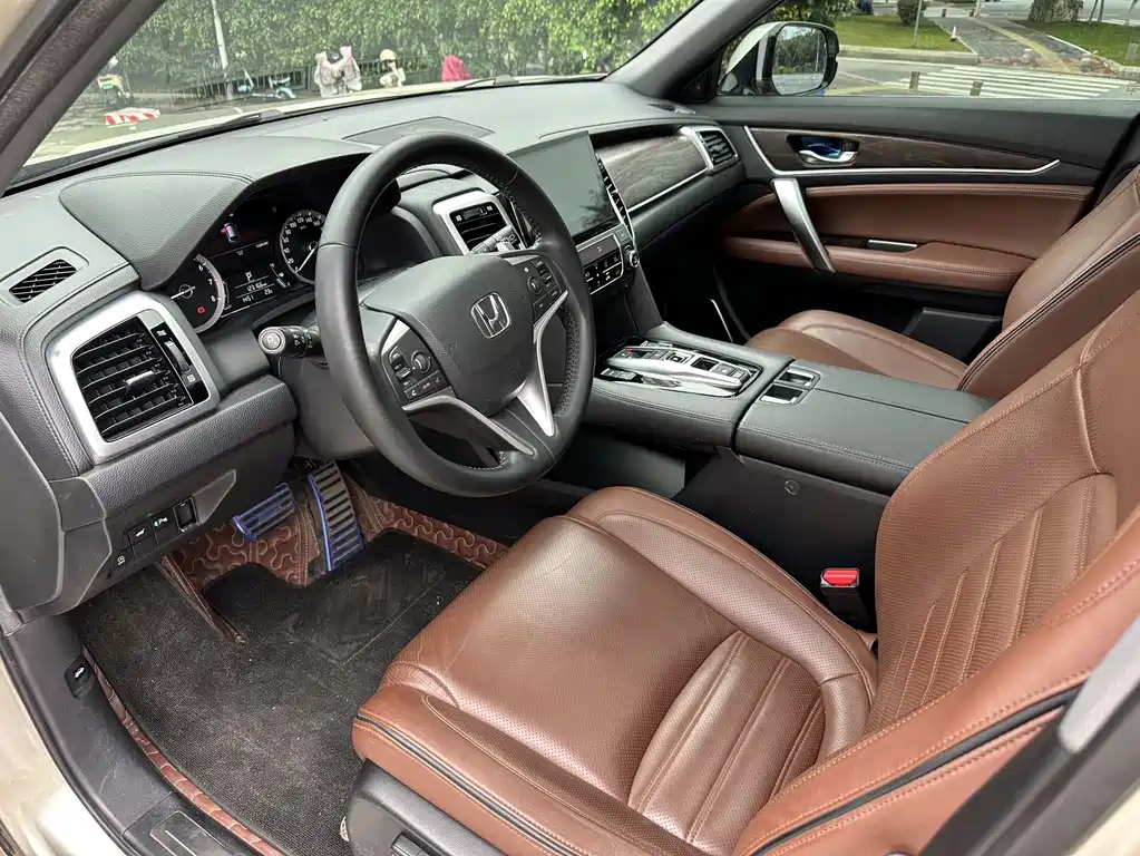 Honda Honda UR-V 2017 370TURBO AWD Luxury Edition China V 2018 - thumbnail 7