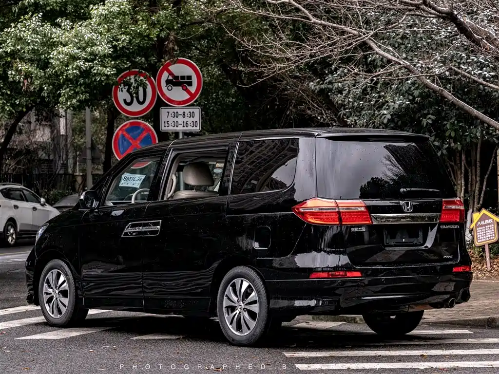 Honda Honda Elysion 2012 2.4L VTi-S Premium Edition 2013 - thumbnail 12