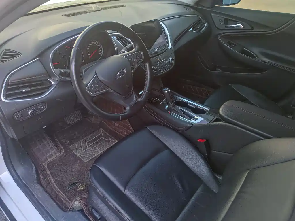 Chevrolet Malibu XL 2020 Redline 550T Automatic Sport Edition 2021 - thumbnail 4