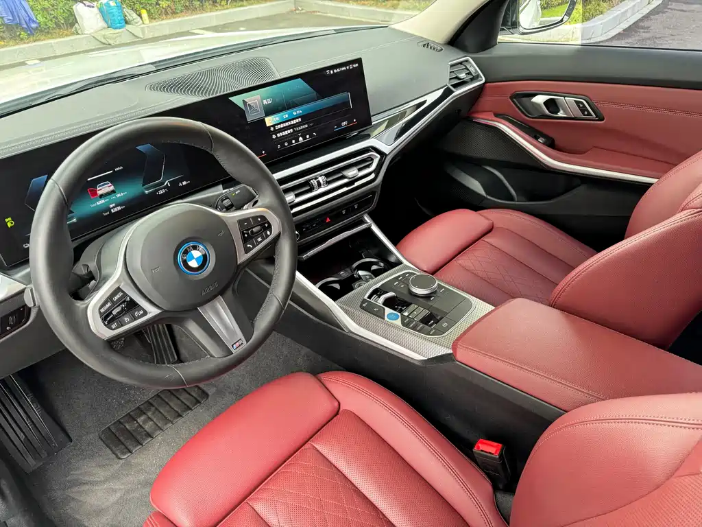 BMW BMW i3 2024 eDrive 40 L Night Shadow Package 2024 - thumbnail 6