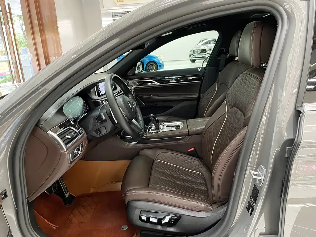 BMW BMW 7 Series 2021 740Li Leading Model M Sport Package 2021 - thumbnail 10