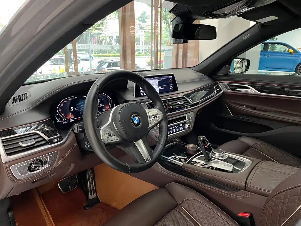 BMW BMW 7 Series 2021 740Li Leading Model M Sport Package 2021 - thumbnail 12