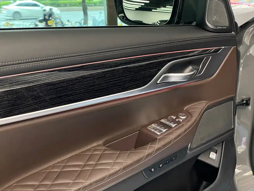 BMW BMW 7 Series 2021 740Li Leading Model M Sport Package 2021 - thumbnail 20