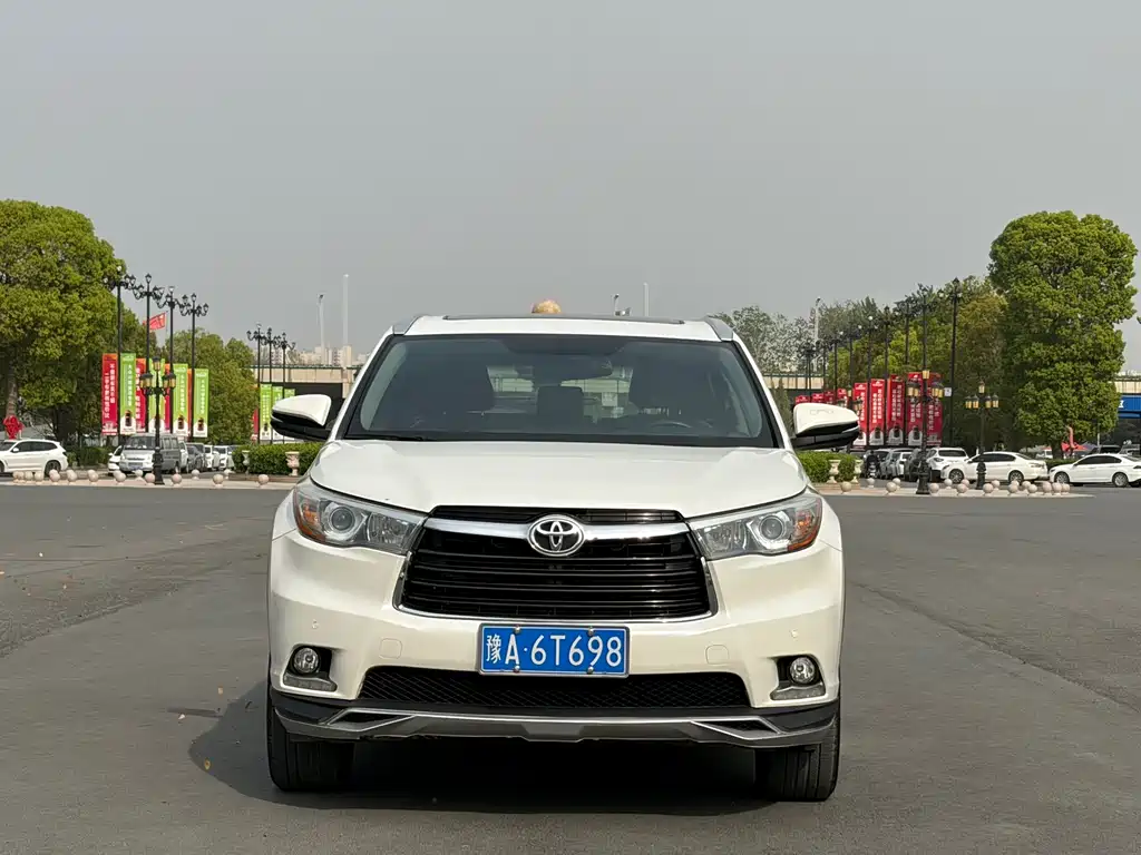 Toyota Toyota Highlander 2015 2.0T AWD Luxury 7-seater 2017 - thumbnail 2