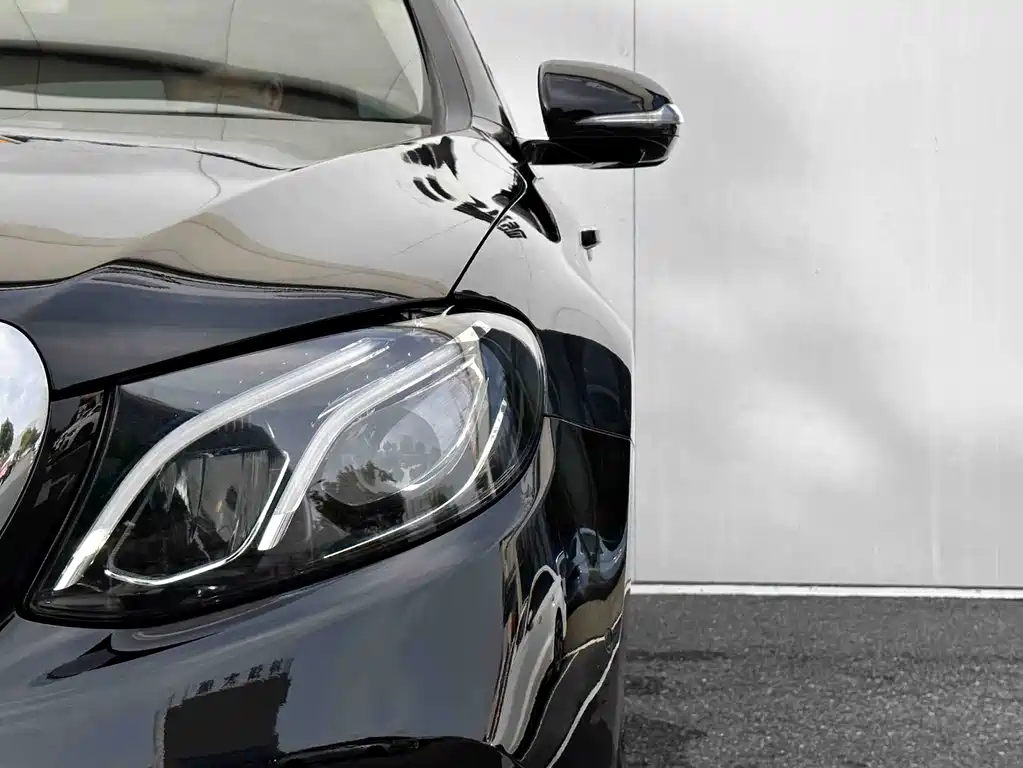 Mercedes-Benz Mercedes-Benz E-Class Hybrid 2020 E 300 e L 2020 - thumbnail 16