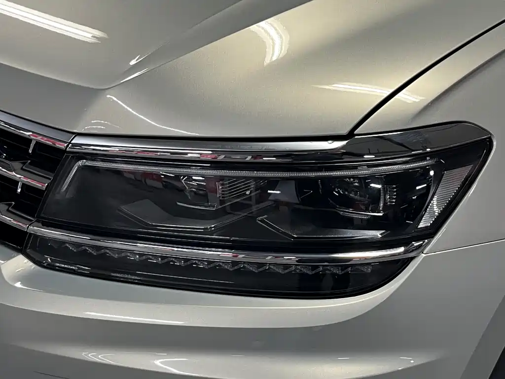 Volkswagen Volkswagen Tiguan L 2017 330TSI Automatic Two-Wheel Drive Flagship Edition 2017 - thumbnail 7