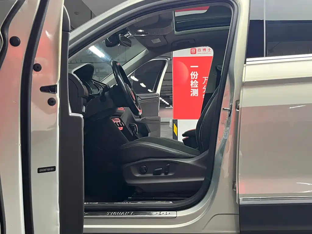 Volkswagen Volkswagen Tiguan L 2017 330TSI Automatic Two-Wheel Drive Flagship Edition 2017 - thumbnail 13