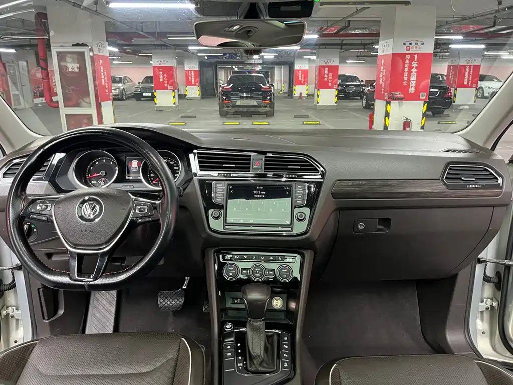 Volkswagen Volkswagen Tiguan L 2017 330TSI Automatic Two-Wheel Drive Flagship Edition 2017 - thumbnail 25
