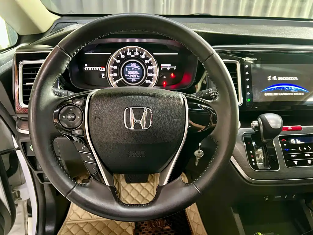 Honda Elisino 2016 2.4L Classic Edition 2016 - thumbnail 11