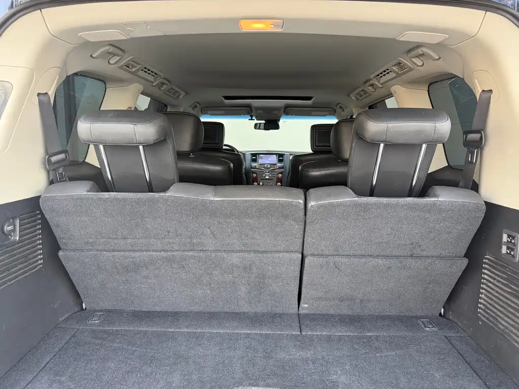 Infiniti Infiniti QX80 2016 5.6L 4WD 2018 - thumbnail 11
