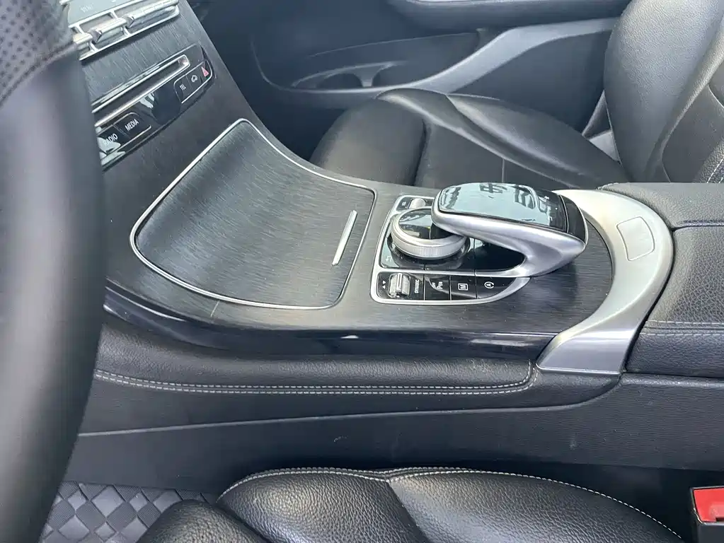 Mercedes-Benz Mercedes-Benz GLC 2018 GLC 200 4MATIC 2018 - thumbnail 9