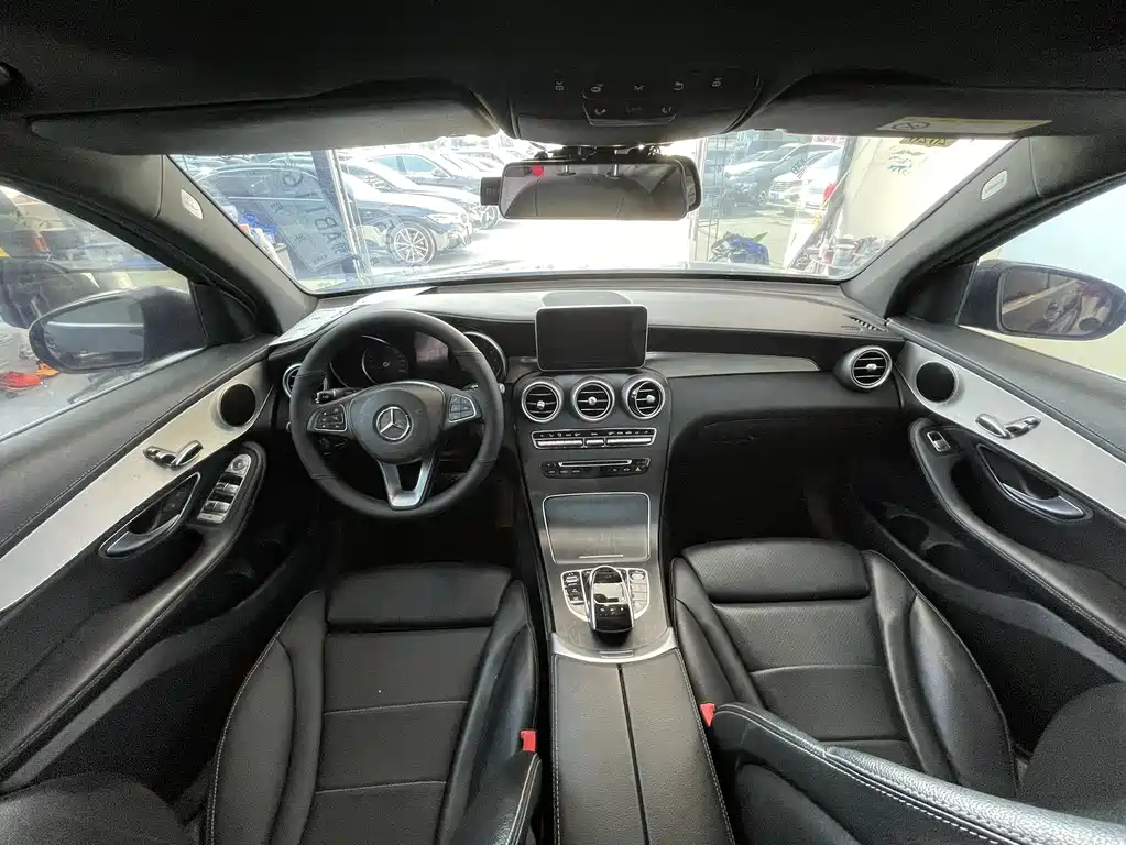 Mercedes-Benz Mercedes-Benz GLC 2018 GLC 200 4MATIC 2018 - thumbnail 16