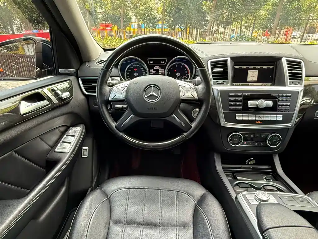 Mercedes-Benz Mercedes-Benz GL-Class 2015 GL 400 4MATIC Luxury 2016 - thumbnail 11