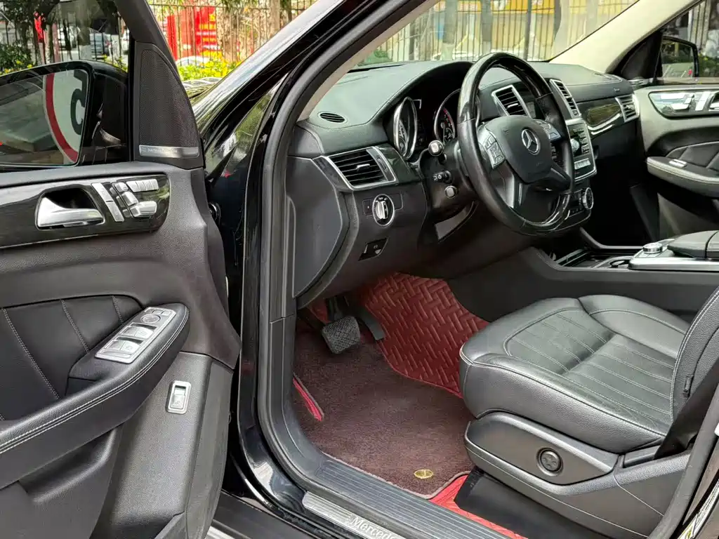 Mercedes-Benz Mercedes-Benz GL-Class 2015 GL 400 4MATIC Luxury 2016 - thumbnail 13