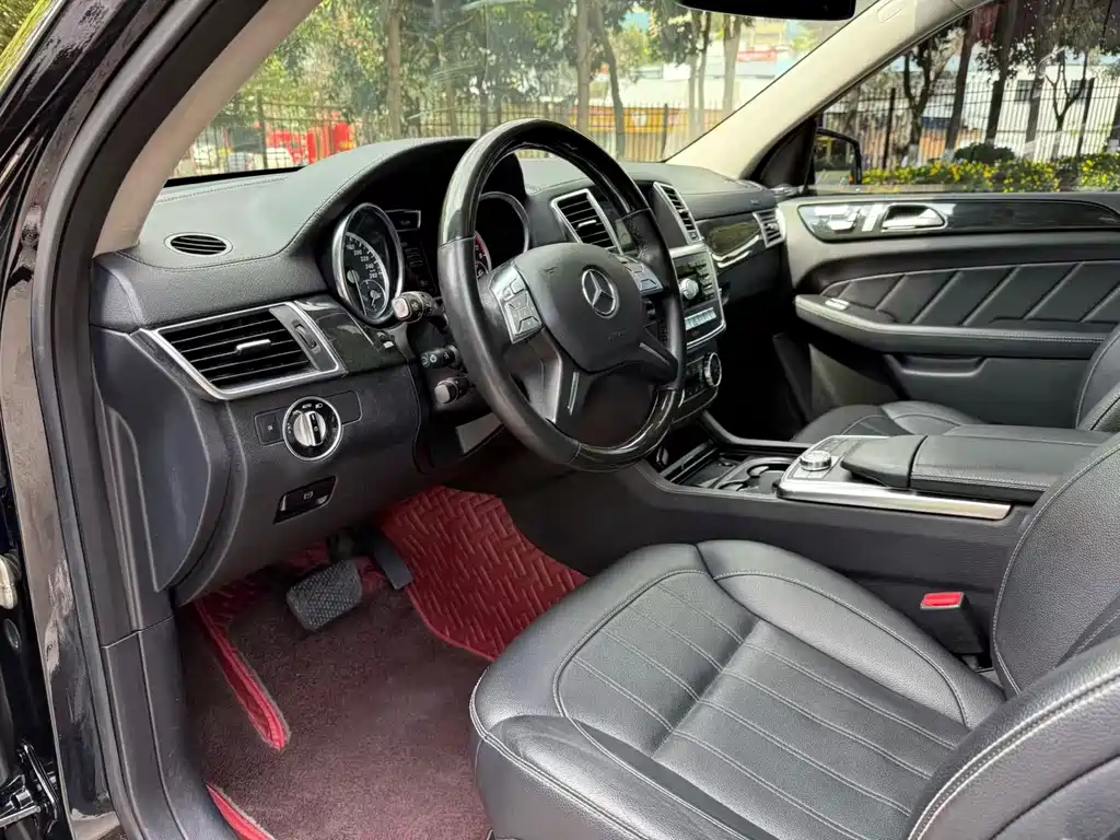 Mercedes-Benz Mercedes-Benz GL-Class 2015 GL 400 4MATIC Luxury 2016 - thumbnail 27