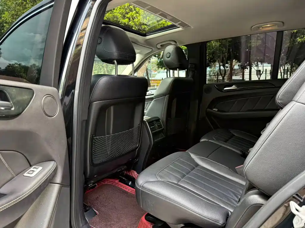 Mercedes-Benz Mercedes-Benz GL-Class 2015 GL 400 4MATIC Luxury 2016 - thumbnail 29