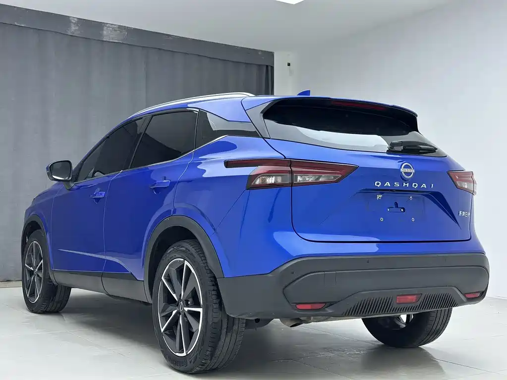 Nissan Nissan Qashqai 2023 1.3T CVT Navigation Edition 2023 - thumbnail 4