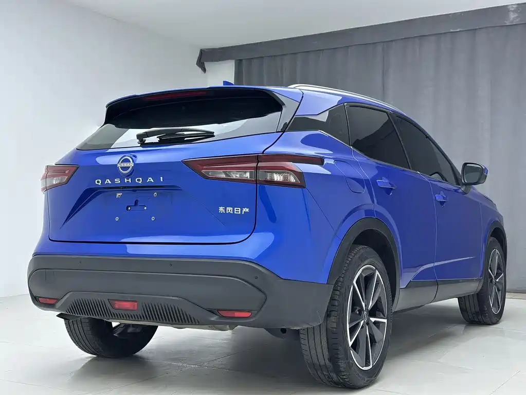 Nissan Nissan Qashqai 2023 1.3T CVT Navigation Edition 2023 - thumbnail 6