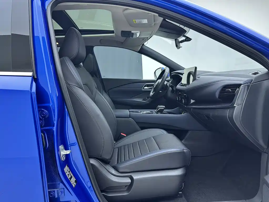 Nissan Nissan Qashqai 2023 1.3T CVT Navigation Edition 2023 - thumbnail 8