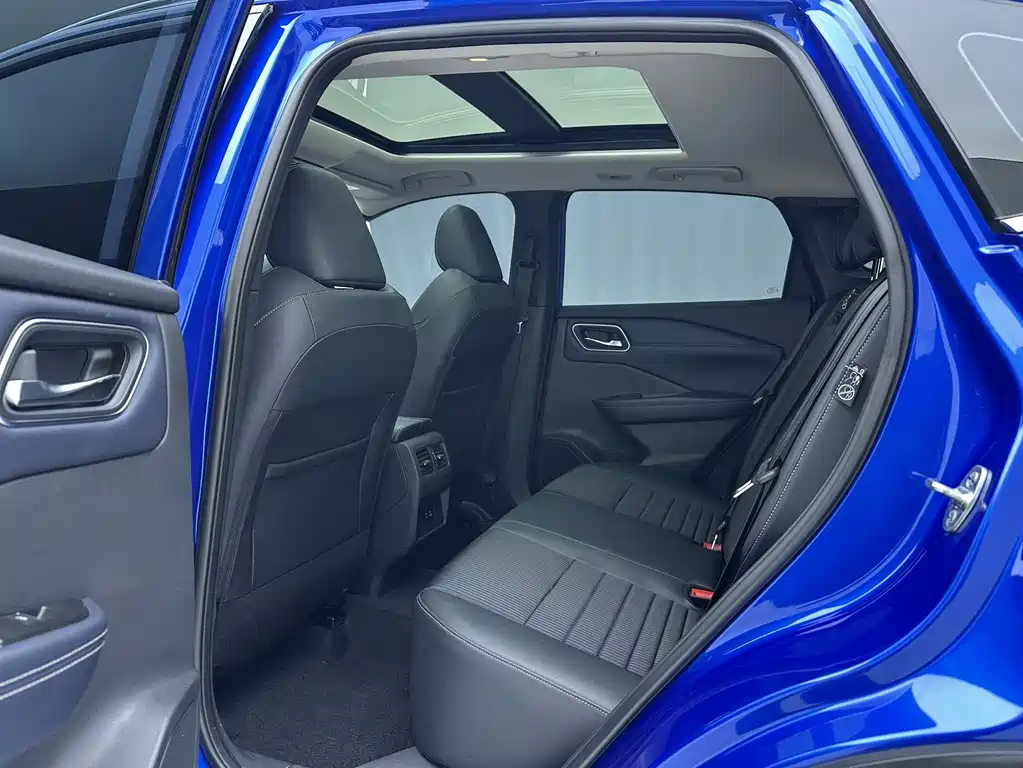 Nissan Nissan Qashqai 2023 1.3T CVT Navigation Edition 2023 - thumbnail 9