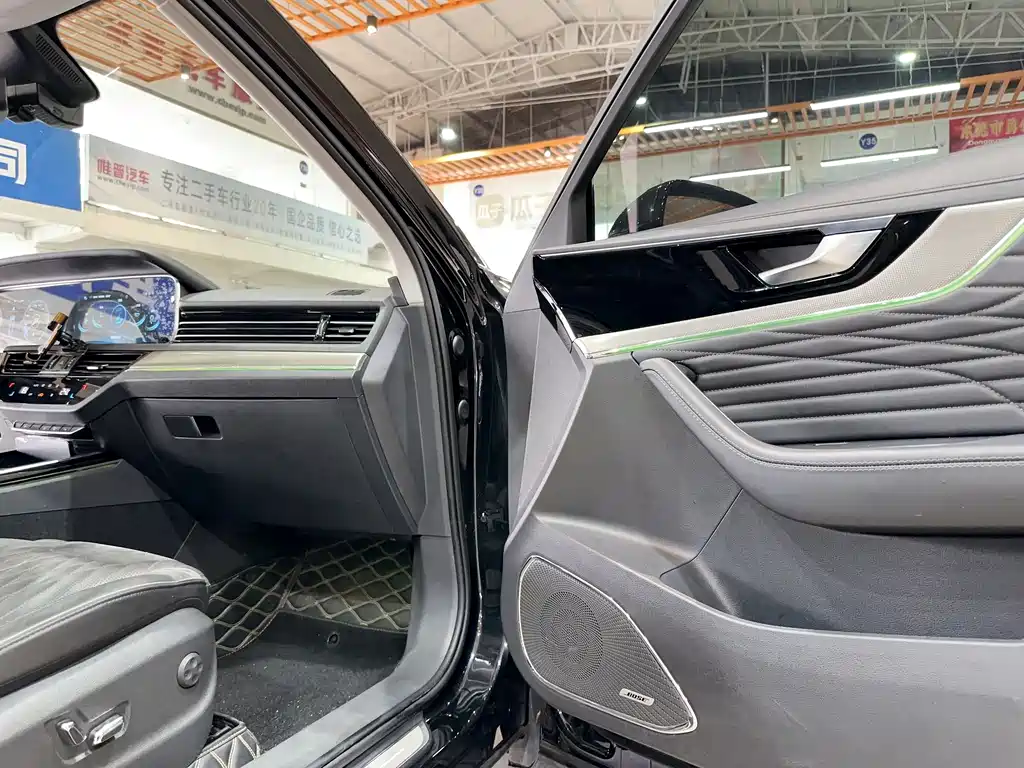 Hongqi Hongqi HS5 2022 Model Facelift 2.0T Smart Connect Flag Enjoy Edition 2022 - thumbnail 7