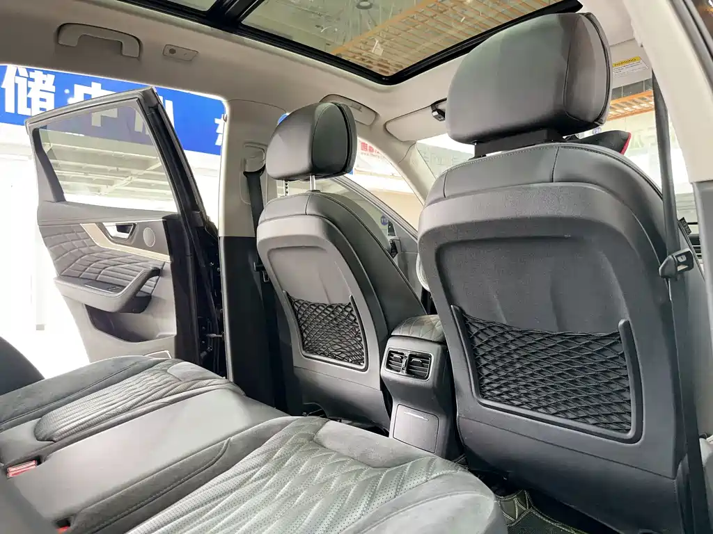 Hongqi Hongqi HS5 2022 Model Facelift 2.0T Smart Connect Flag Enjoy Edition 2022 - thumbnail 17