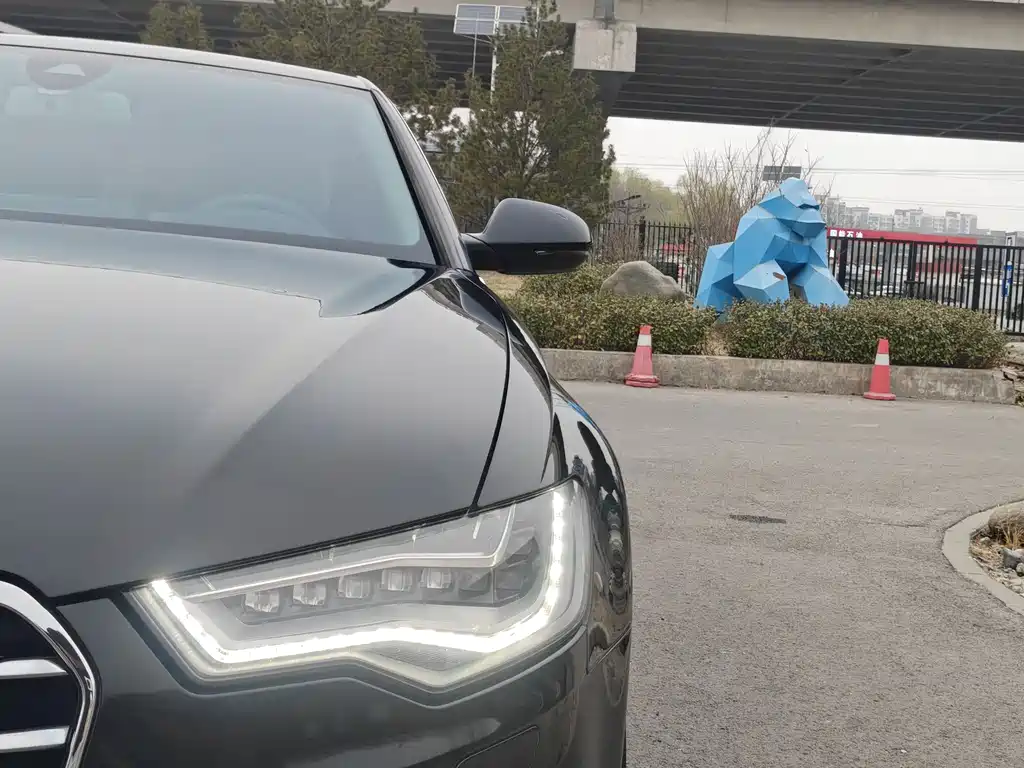 Audi Audi A6L 2014 50 TFSI quattro Luxury Edition 2014 - thumbnail 4