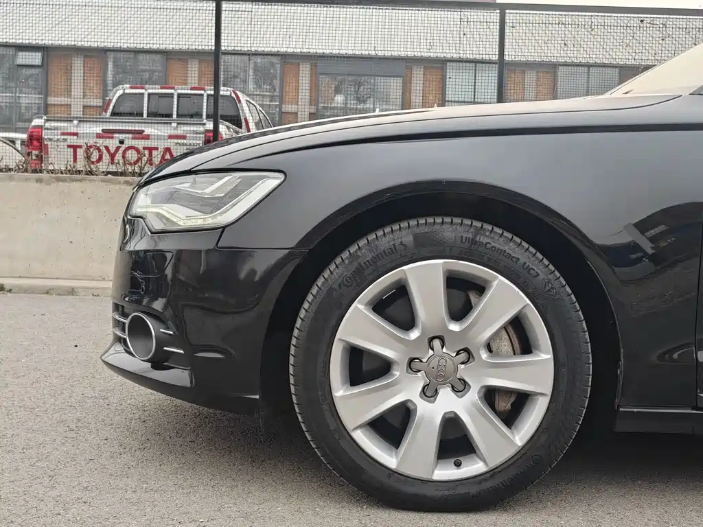 Audi Audi A6L 2014 50 TFSI quattro Luxury Edition 2014 - thumbnail 5