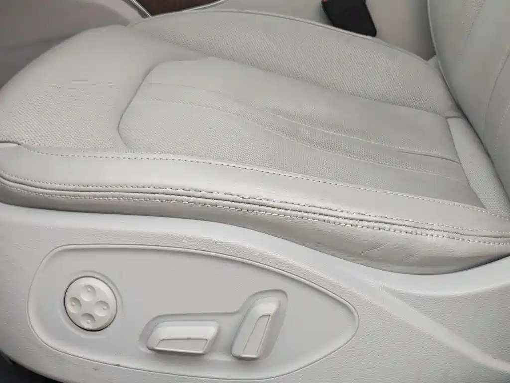 Audi Audi A6L 2014 50 TFSI quattro Luxury Edition 2014 - thumbnail 17