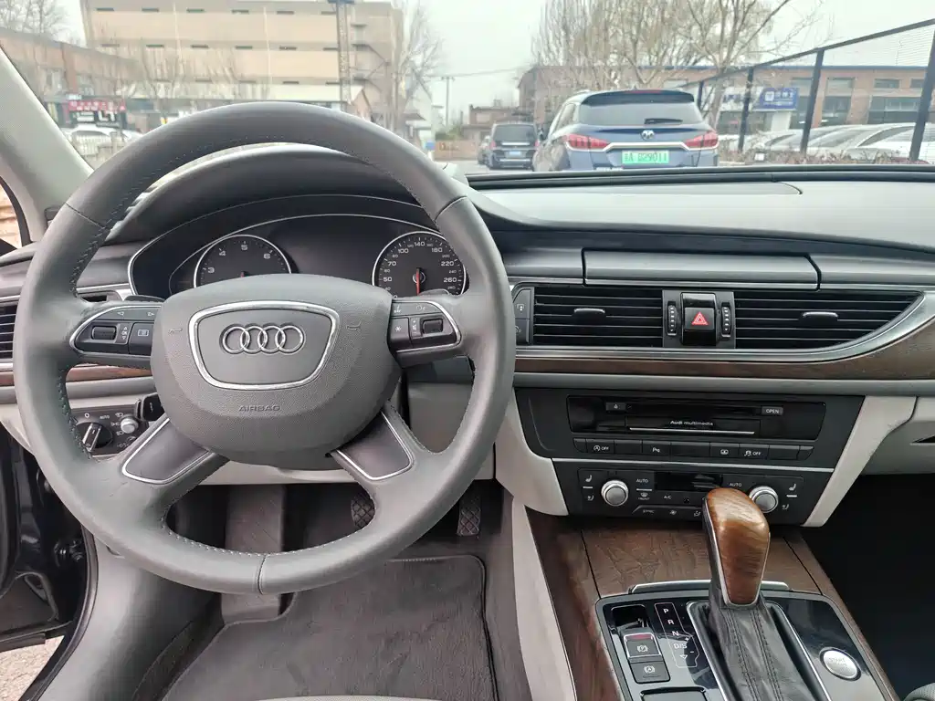 Audi Audi A6L 2014 50 TFSI quattro Luxury Edition 2014 - thumbnail 25