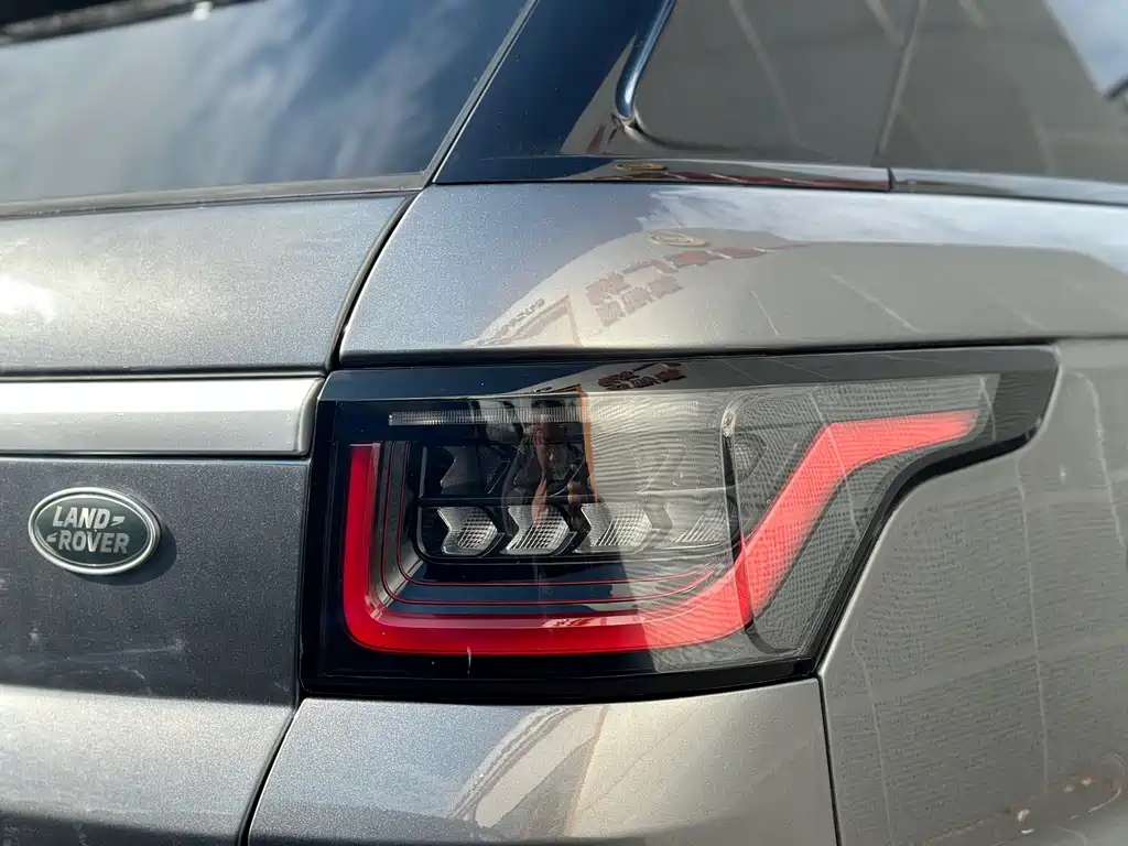 Land Rover Range Rover Sport 2016 3.0 SC V6 HSE 2016 - thumbnail 28