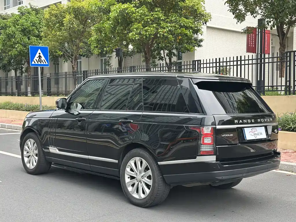 Land Rover Range Rover 2014 3.0 SC V6 Vogue 2014 - thumbnail 4