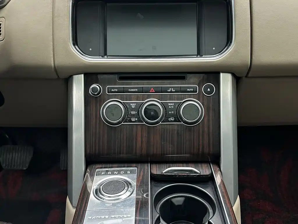 Land Rover Range Rover 2014 3.0 SC V6 Vogue 2014 - thumbnail 5