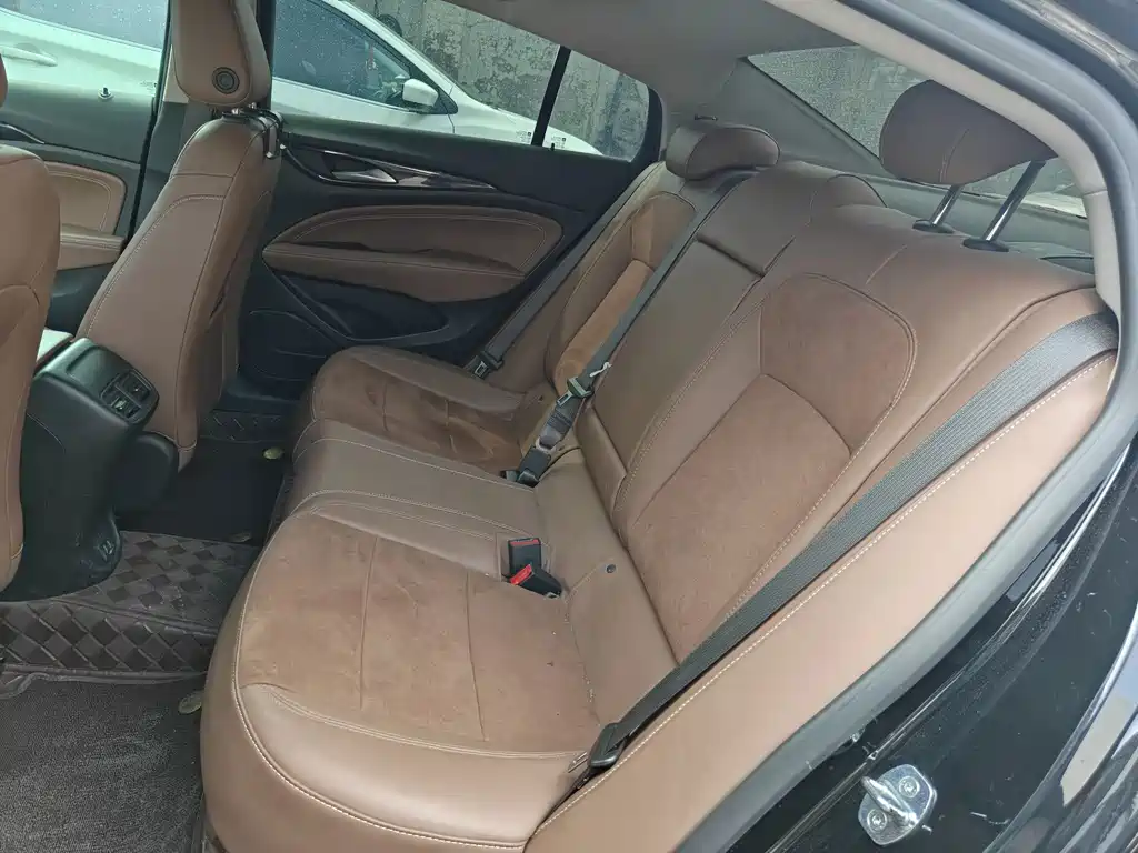 Buick Buick Regal 2024 28T Premium Edition 2024 - thumbnail 8