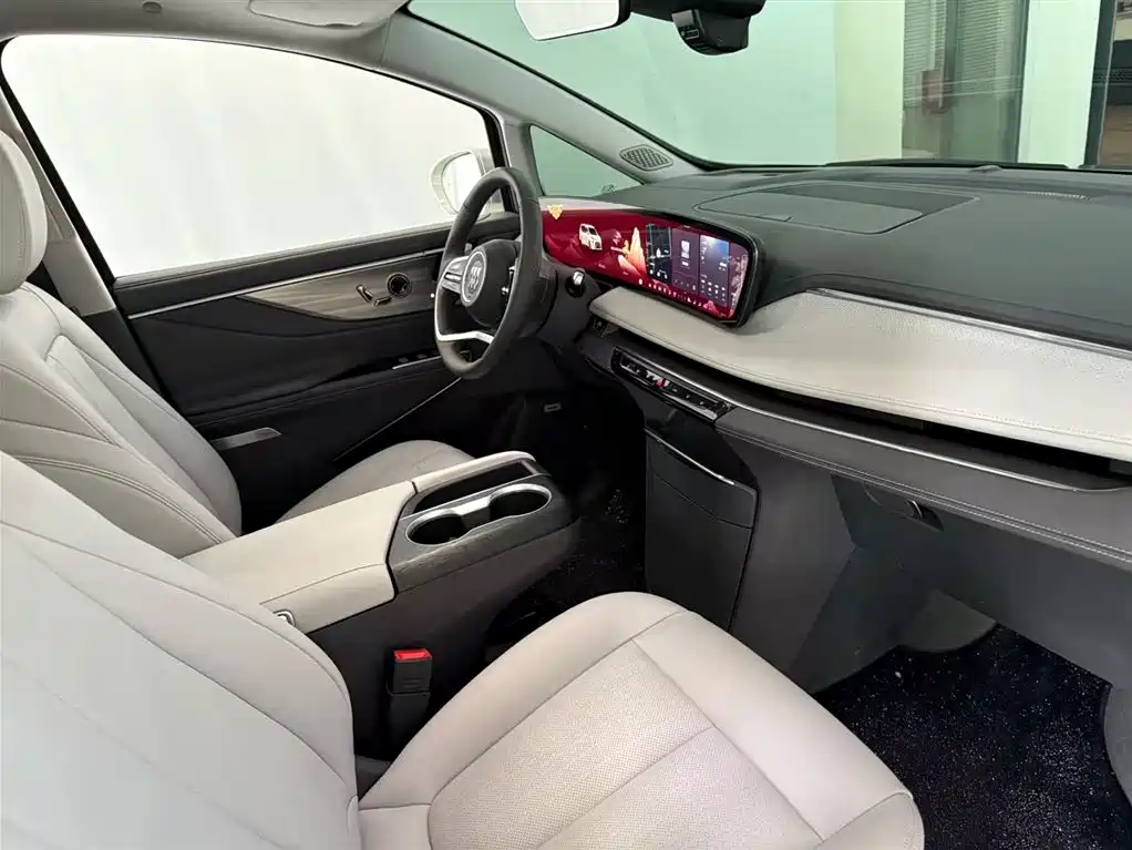 Buick Buick GL8 2025 Landtrek Premium Edition 2025 - thumbnail 9