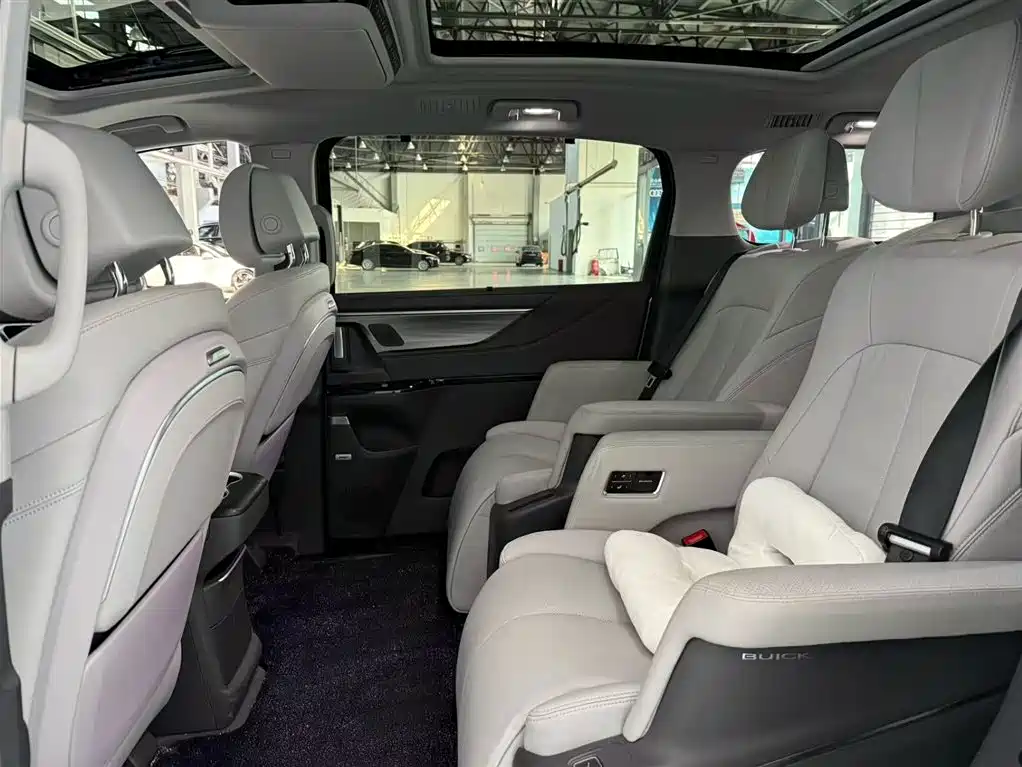 Buick Buick GL8 2025 Landtrek Premium Edition 2025 - thumbnail 11