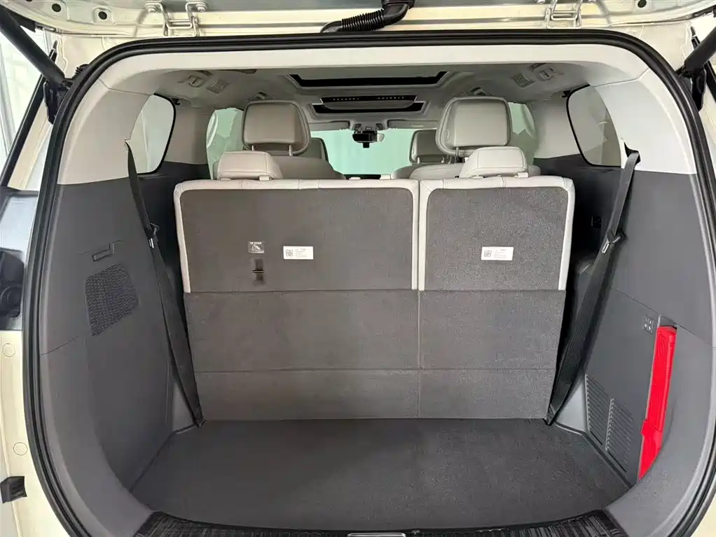 Buick Buick GL8 2025 Landtrek Premium Edition 2025 - thumbnail 13