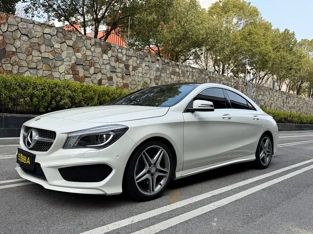 Mercedes-Benz Mercedes-Benz CLA 2015 CLA 220 4MATIC 2016
